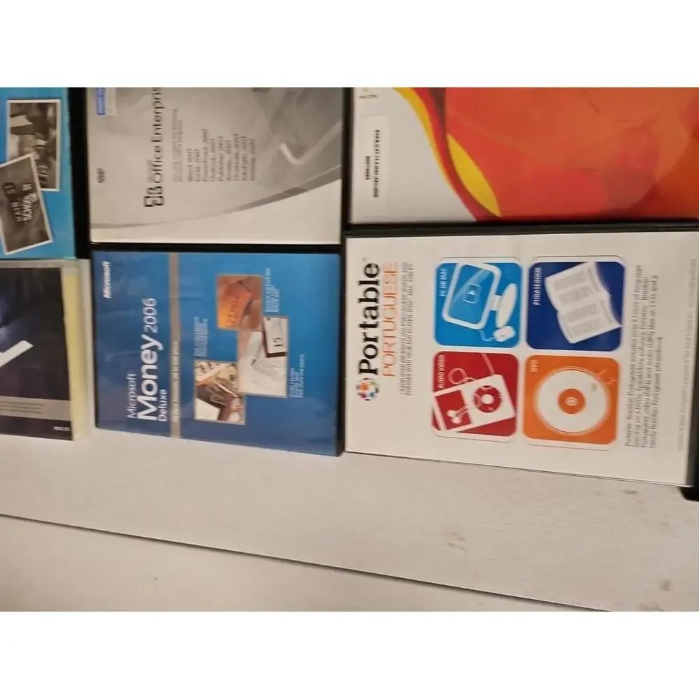 Lot Of 18 Old Microsoft And Mac Computer Programs , Most Have Keys Trl8#32